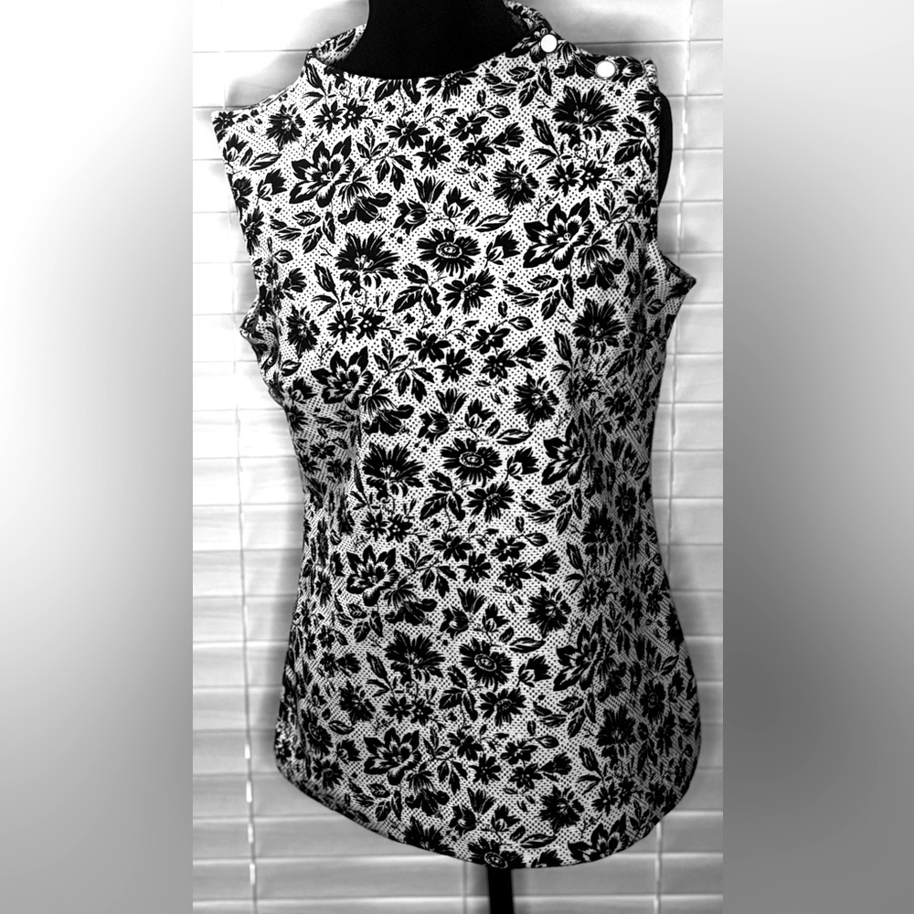 Talbots Black & White Floral Printed Blouse, Size XS, NWT